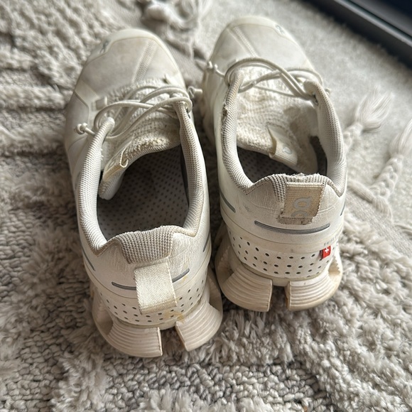 Ons Slide Shoes - Picture 3 of 7